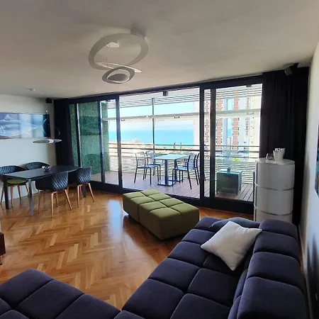 Apartment Bob Luxury Design & Sea View Split